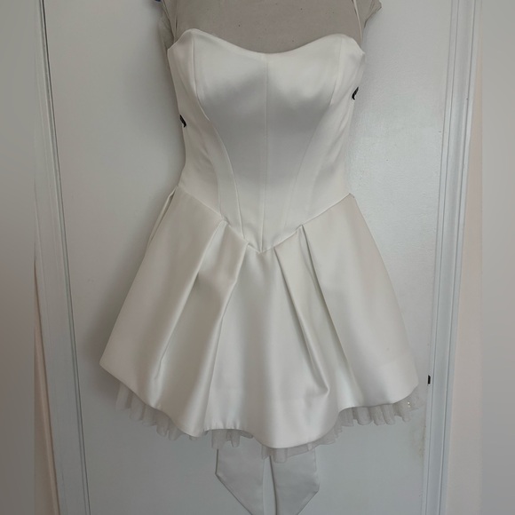 House of CB Noele Bow Strapless Dress - Picture 9 of 12